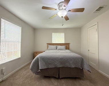 2925 Janet Drive - Photo Thumbnail 21