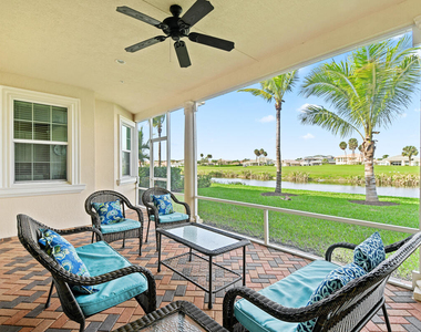 159 Tresana Boulevard - Photo Thumbnail 1