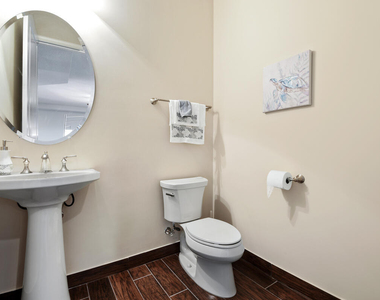 159 Tresana Boulevard - Photo Thumbnail 15