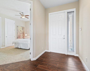 159 Tresana Boulevard - Photo Thumbnail 28