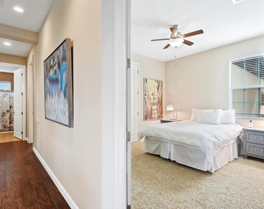 159 Tresana Boulevard - Photo Thumbnail 29