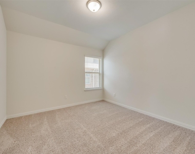 828 Sky Top Drive - Photo Thumbnail 12