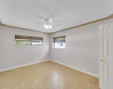 7255 Nw 8th Court - Photo Thumbnail 15