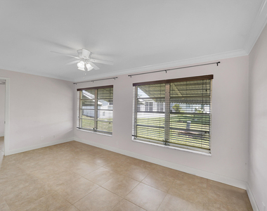 7255 Nw 8th Court - Photo Thumbnail 18