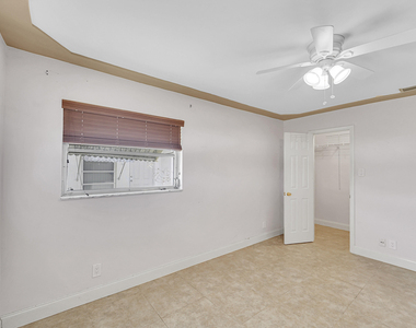 7255 Nw 8th Court - Photo Thumbnail 16