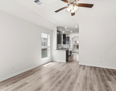 2540 Pettus Drive - Photo Thumbnail 9