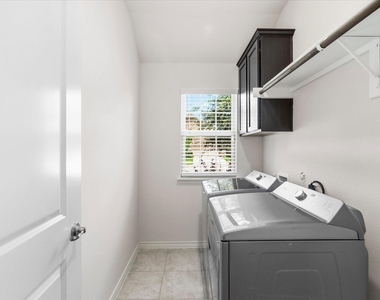 2540 Pettus Drive - Photo Thumbnail 20