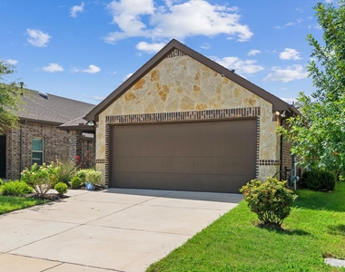 2540 Pettus Drive - Photo Thumbnail 1