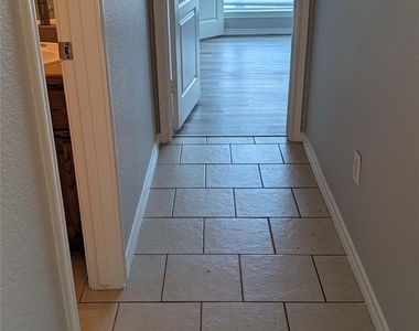 623 Antonio Lane - Photo Thumbnail 10