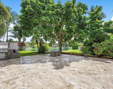 6328 Stonehurst Circle - Photo Thumbnail 34