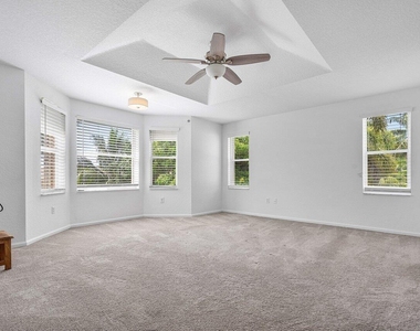 6328 Stonehurst Circle - Photo Thumbnail 17