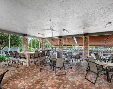 6328 Stonehurst Circle - Photo Thumbnail 41