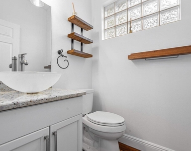 6328 Stonehurst Circle - Photo Thumbnail 16