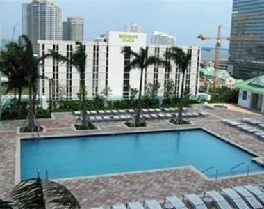 31 Se 5th Street - Photo Thumbnail 12