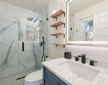 13640 Purple Sage Road - Photo Thumbnail 21