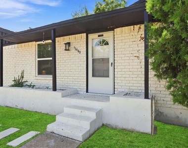 13640 Purple Sage Road - Photo Thumbnail 1