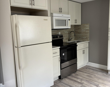 6760 Park Street - Photo Thumbnail 2