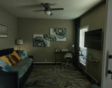 10504 Preston Vineyard Drive - Photo Thumbnail 10