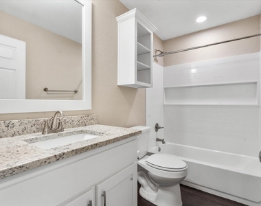 1406 Courtney Place - Photo Thumbnail 22