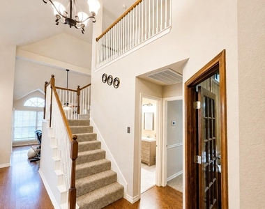 1504 Mountain Laurel Lane - Photo Thumbnail 6