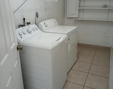 3853 Van Cott Circle - Photo Thumbnail 2