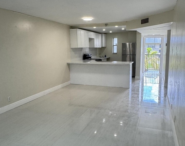 8000 Fairview Drive - Photo Thumbnail 18