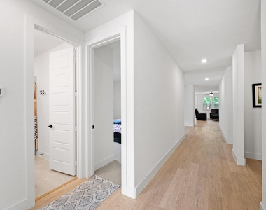 2848 Acadia Drive - Photo Thumbnail 14
