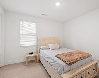 2848 Acadia Drive - Photo Thumbnail 20