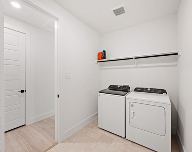 2848 Acadia Drive - Photo Thumbnail 22