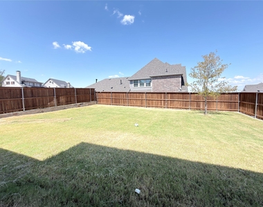 937 Salvation Drive - Photo Thumbnail 26