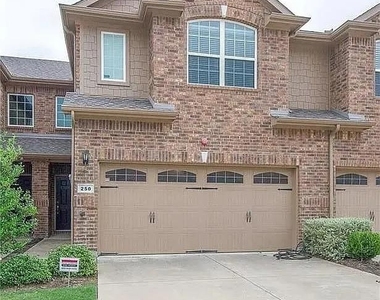 250 Barrington Lane - Photo Thumbnail 7