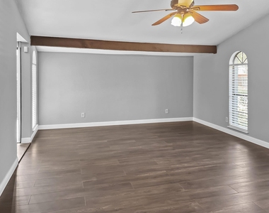 6210 Glenmoor Drive - Photo Thumbnail 1