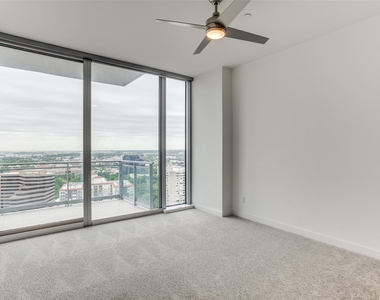 2900 Mckinnon Street - Photo Thumbnail 11