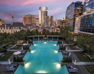 2900 Mckinnon Street - Photo Thumbnail 24