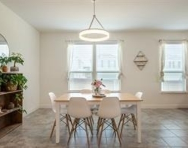 2501 Walker Avenue - Photo Thumbnail 5