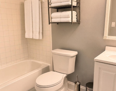 2800 Palmwood Terrace - Photo Thumbnail 2