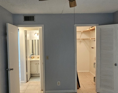 125 Northampton G - Photo Thumbnail 12