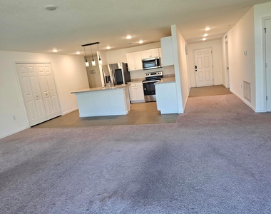 1465 Sw San Esteban Avenue - Photo Thumbnail 7