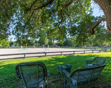 851 Hyde Park Road - Photo Thumbnail 9