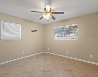 7109 Jewell Avenue - Photo Thumbnail 8