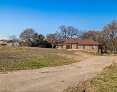2110 S Mcdonald Street - Photo Thumbnail 39