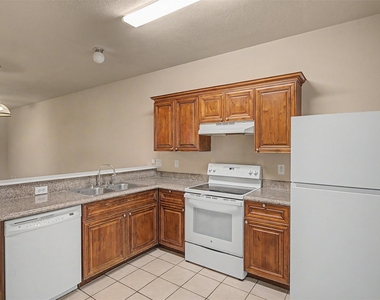 3126 Cherry Lane - Photo Thumbnail 3