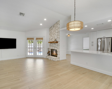 6208 Michael Street - Photo Thumbnail 11