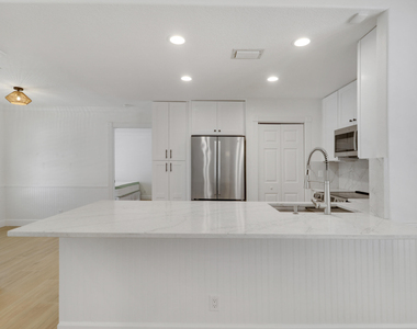 6208 Michael Street - Photo Thumbnail 21