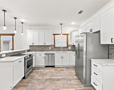13887 County Road 548 - Photo Thumbnail 4