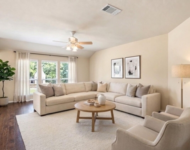 2805 Leslie Lane - Photo Thumbnail 1
