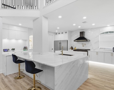 1106 Bridgeway Lane - Photo Thumbnail 13