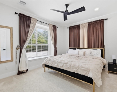 1106 Bridgeway Lane - Photo Thumbnail 32