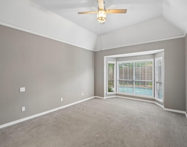 2809 Roper Drive - Photo Thumbnail 16