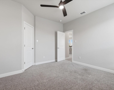 1516 Rachel Street - Photo Thumbnail 21